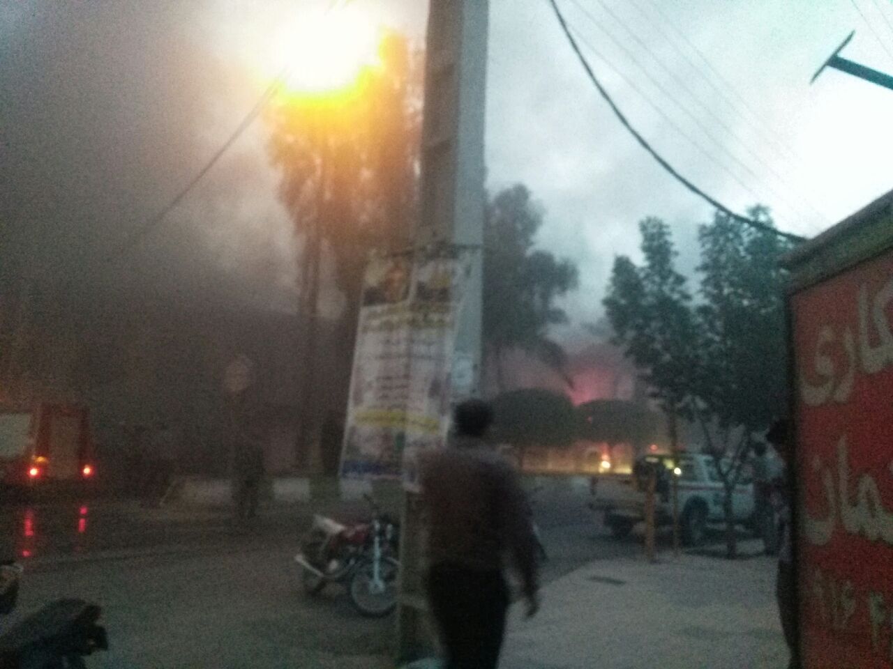 آتش سوزی گسترده در بیمارستان 17شهریور برازجان / فوت دو نفر تاکنون