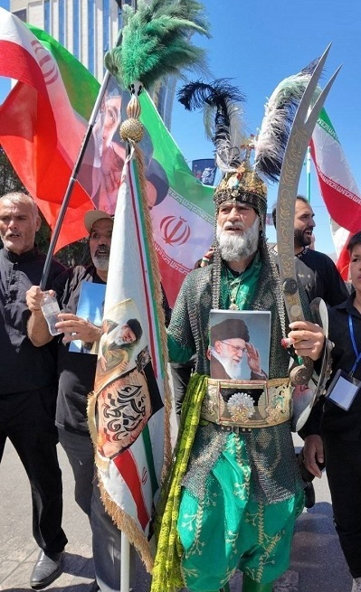 زمان تشییع پیکر رهبر شهید در مشهد تغییر نکرد/ حضور ۴۷۰۰ میهمان خارجی از ۲۷ کشور جهان